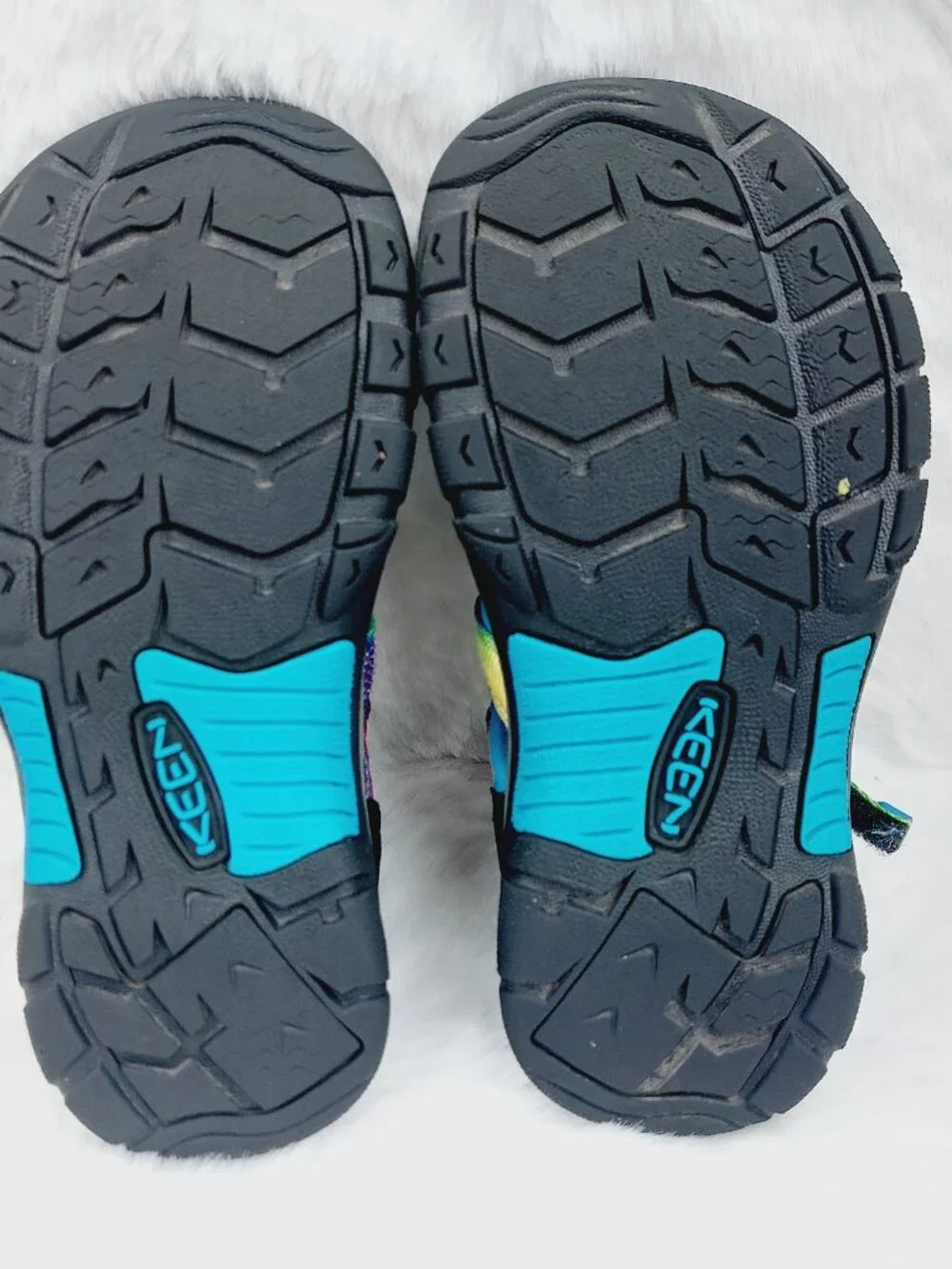 Keen Girl's Multicolor Newport H2 Close Toe Tie-Up Casual Sandal Size 2